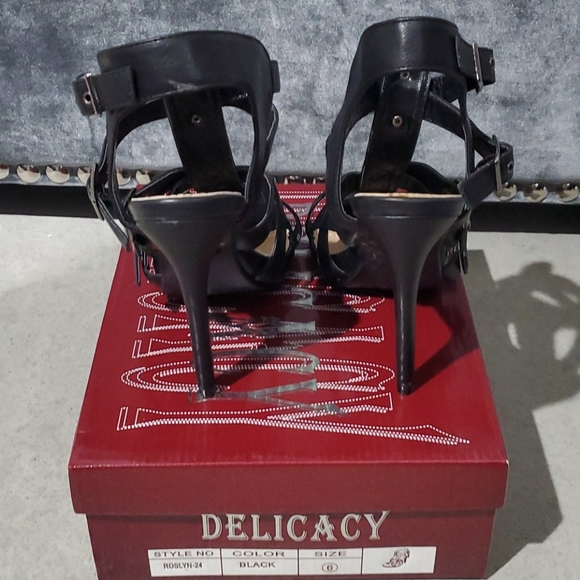 Black Strappy Buckle Sandal Stiletto High Heels - Picture 4 of 8